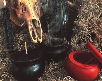 Loadable Cauldron Candle