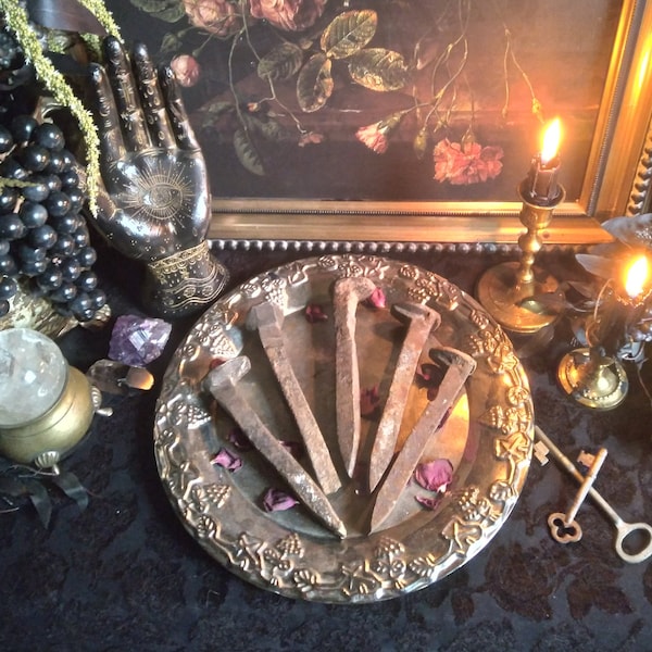 Large Vintage Railroad Spikes STRONG Protection / Home Warding / Witchcraft Supplies  / Spell Charms / Vintage Primitive Rustic Witchy Decor