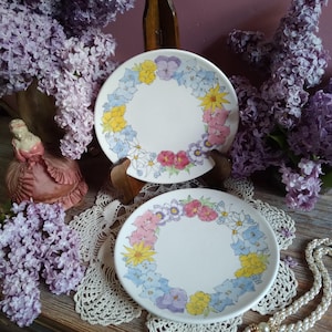 2 Vintage Ernestine Salerno Lunch Plates, Floral Salad Plate, Hand Painted Pastel Watercolor Flower Plate, Mid Century Italian Ceramic Dish