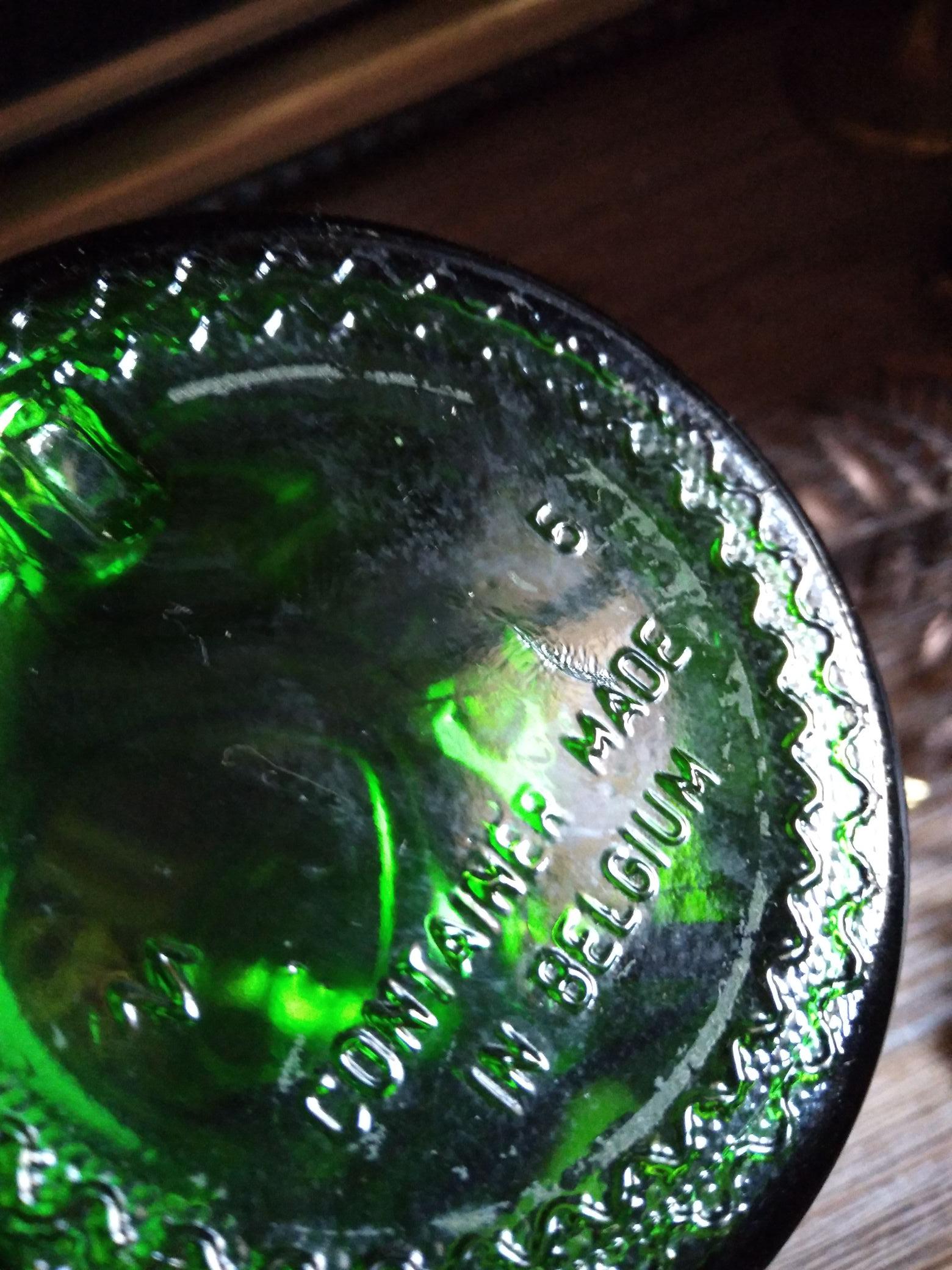 ヴィンテージグリーンガラスキャニスター（蓋付き）/蓋付きバブル