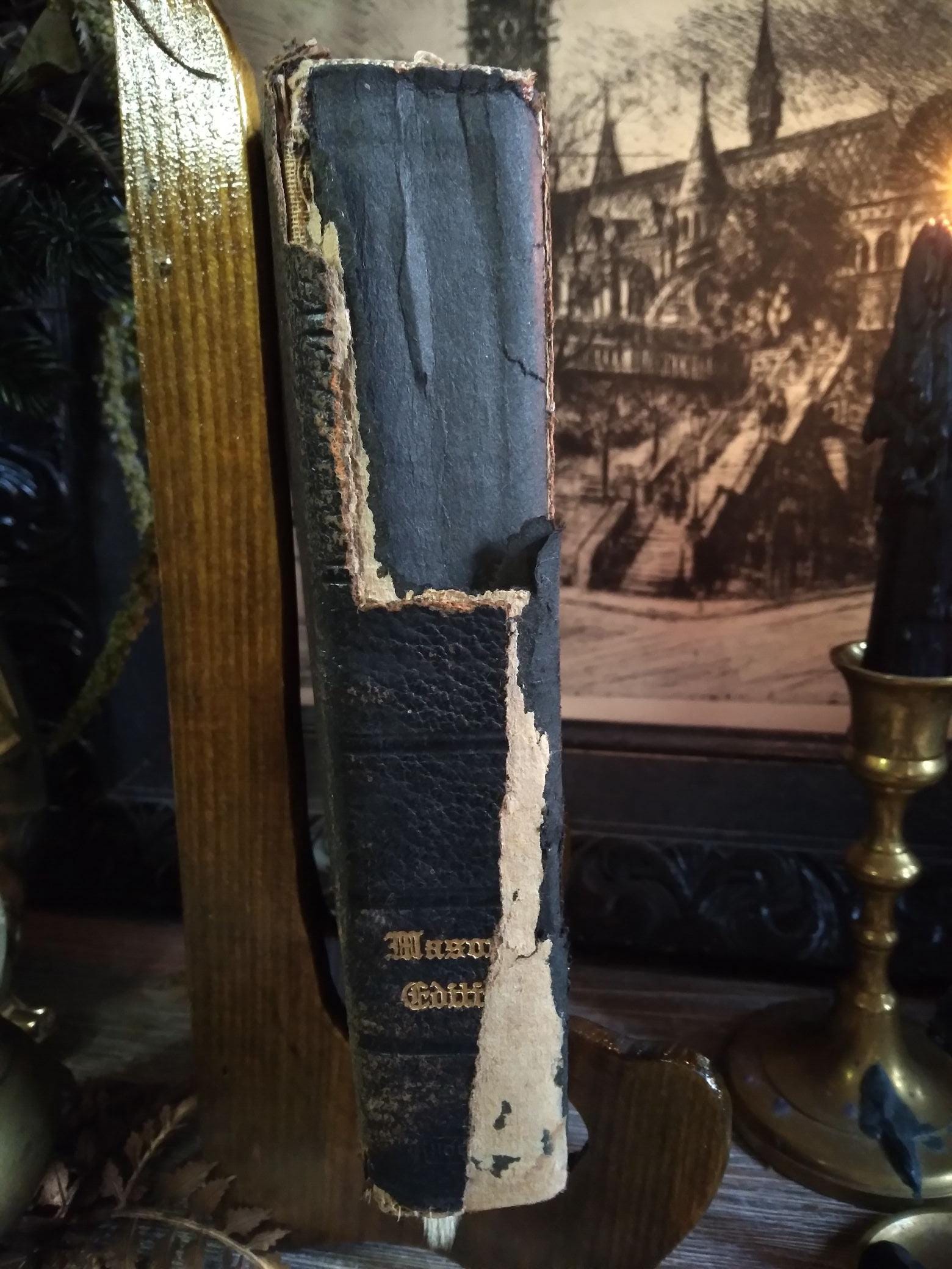 1940年代のヴィンテージ、テンプル騎士団の聖書、フリーメイソン