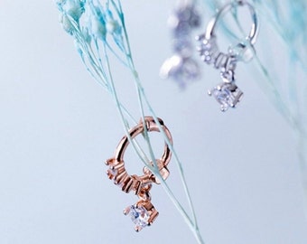 Paire/créoles cz diamant/petites boucles d'oreilles Huggie/Huggie fille/boucles d'oreilles argent pour bébé/créoles enfants/boucles d'oreilles Huggie CZ pavé de couleur claire