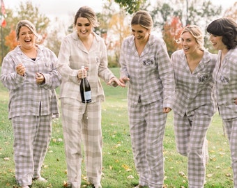 Bridesmaid Pajamas | Monogrammed Pajama | Bridesmaid Gift | Bridal Party Gifts | Plaid Pajamas | Christmas Bridesmaid | Bridesmaid Flannels