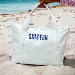 Personalized Bridal Tote Bag, Bridesmaid Tote Bag, Maid of Honor Tote Bag, Monogrammed Tote Bags