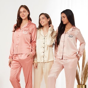 Bruidsfeest pyjama, bruidsmeisje cadeau, bruidsmeisje PJ set, bruidspyjama set, bruid PJ&#39;s, bijpassende bruidsmeisje pyjama, bruid satijnen pyjama