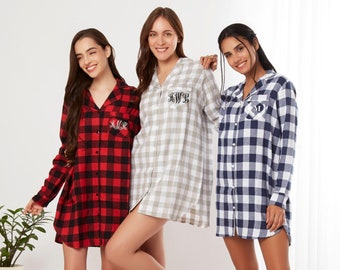 Bridesmaid Flannels Button Down Shirt, Personalized Flannel Shirt, Bridesmaid Shirts, Bachelorette Shirts, Buffalo Plaid