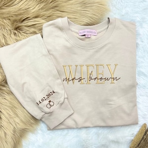 Embroidered Sweatshirt, 100% Cotton Wifey Sweatshirt, Wedding Gift, Gift for Bride, Bridal Shower Gift, Newlywed Honeymoon Present