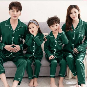 CHRISTMAS Couples Pajamas, Matching Family Pajamas, Gift for Him, Gift for her, Gift for Husband, Gift for Wife Christmas Gifts