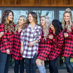 Brautjungfer Flanell, Brautjungfer Flanell, Flanell Shirt, Hochzeit Flanell, Set Brautjungfer Flanell Roben, Flanell Robe Braut