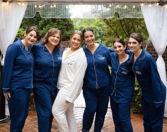 Softest Wedding Party Pajamas - Bridal Party Gifts - Bridesmaid Gifts - Bachelorette Party Gifts - Personalized Gifts - Navy pajama
