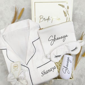 Bridal Box, Gift for Bride, Bridal Shower Gift, Bridesmaid Proposal Box ...