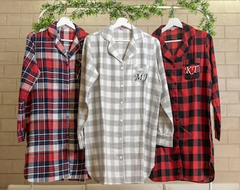 Bridesmaid Shirts, Bridesmaid flannel shirt, bridesmaid plaid shirts, bridal party flannel shirts, flannel sleepshirt, oversized