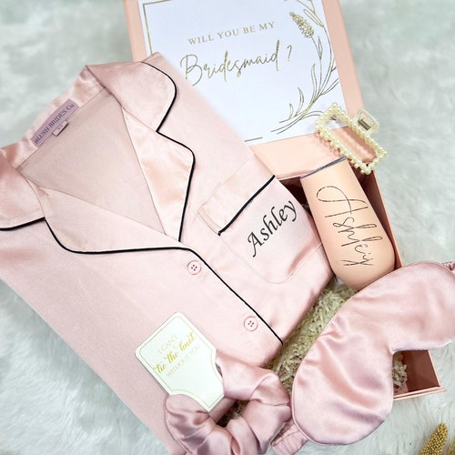 Bridesmaid Proposal Box with Pajama Set Personalized Gift Box with Pajamas Will You Be My Bridesmaid