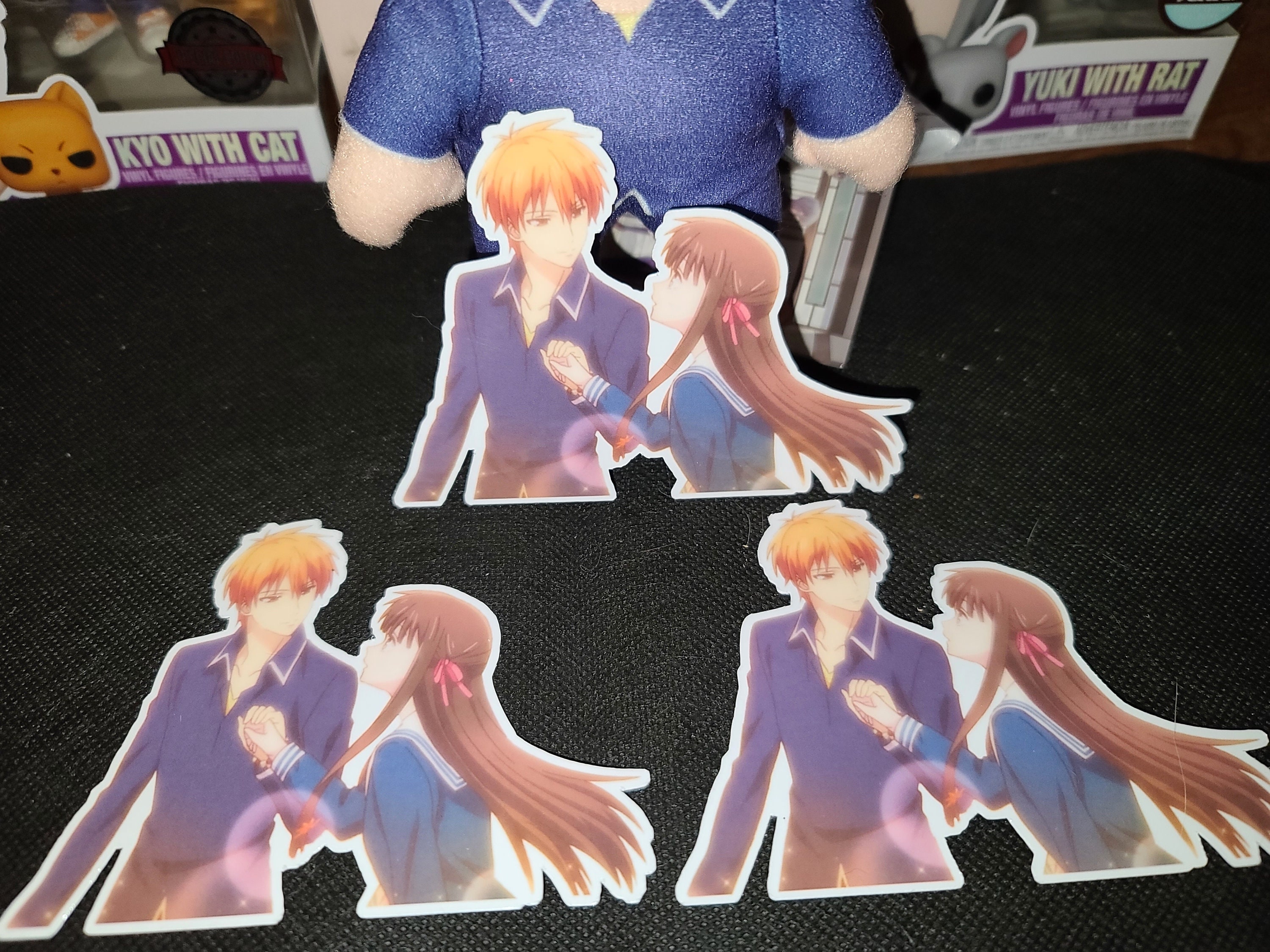 Fruits Basket Kyo and Tohru Sticker kiss and hug Season 3 Holo -   Portugal