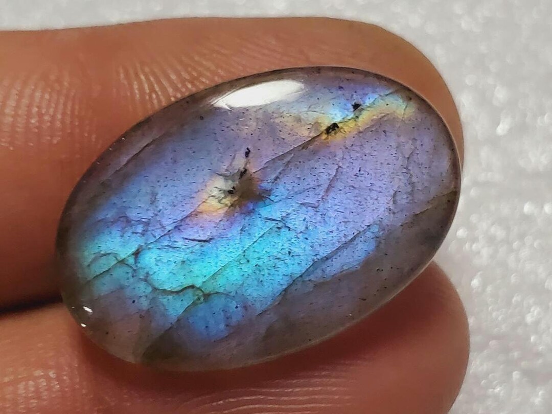Lila Labradorit Edelstein: Rainbow Flash, polierter Stein - Etsy.de
