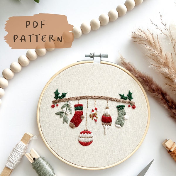 Deck the Halls || Embroidery Hoop Art PDF Pattern with Instructions || Digital Download