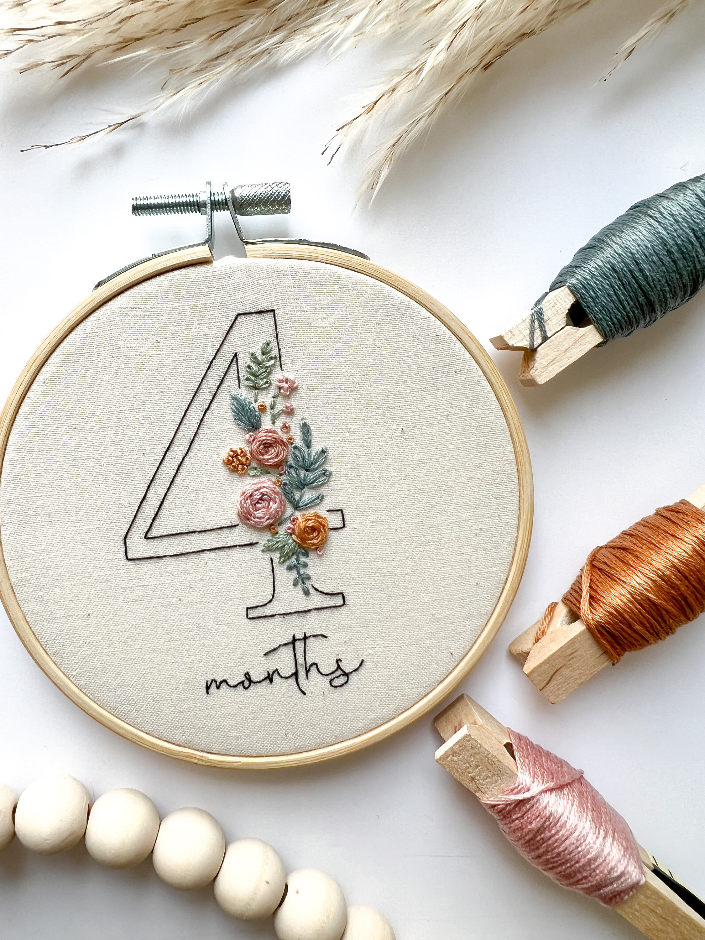 花の数字0～9の刺繍パターン（フレーズ付き）|| 花の刺繍枠アートPDF