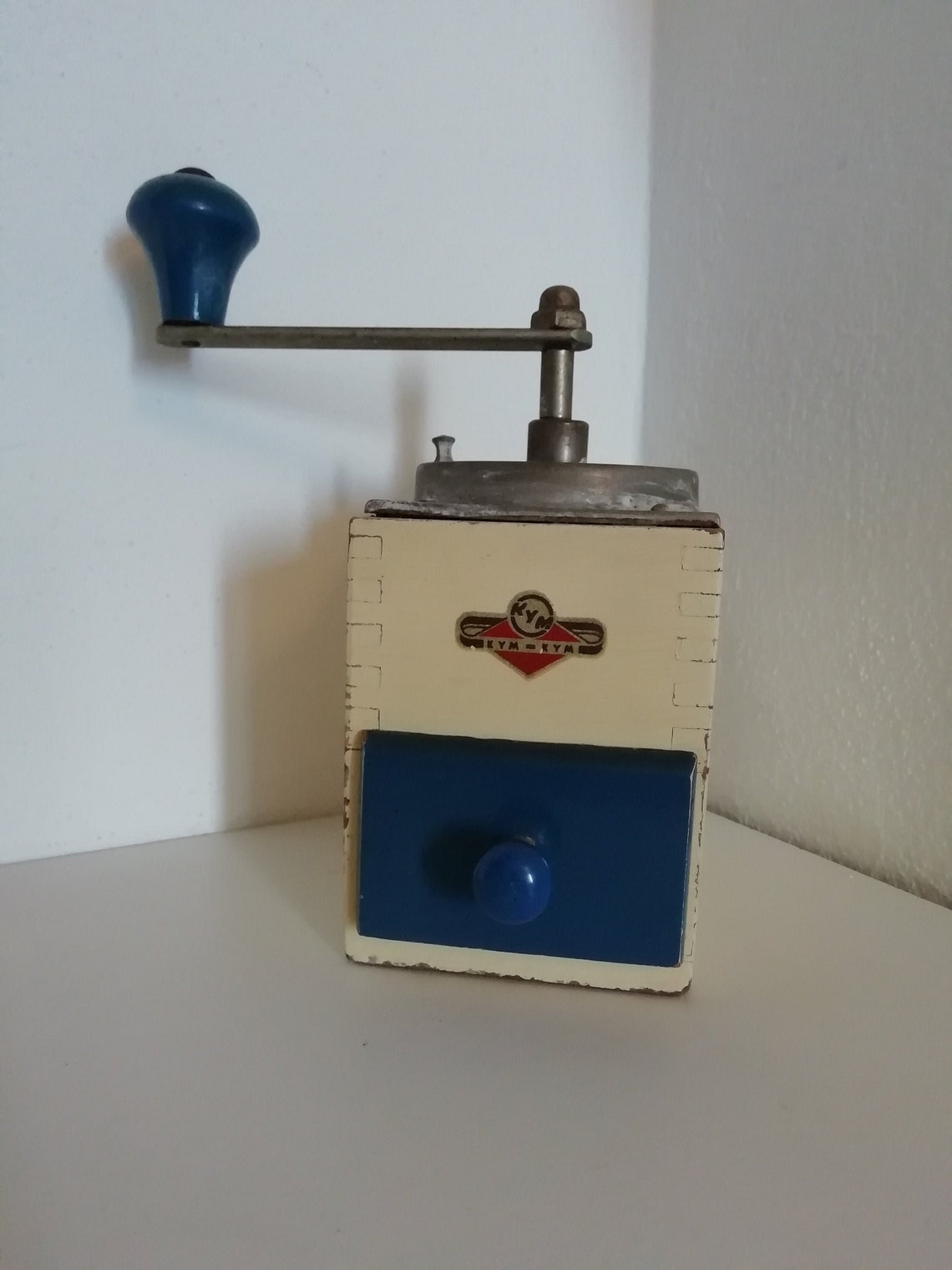 Vintage manual coffee grinder in KYM wood Etsy