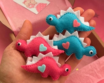 Dinosaur Hair Clips, Felt Dino Barrette, Toddler Hair Accessories, Dino Birthday Gift Girl, Handmade Dinosaur Bow, Kids Hair Clip