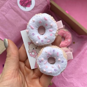 White  felt donut hair clips, Sweets pastel hair clips, Felt sweet hair accessory, Cute toddler hair clips, Donut birthday party costume