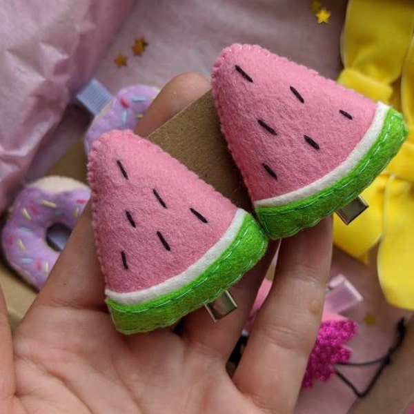 Watermelon hair clip, Felt summer hair clips, Cute hair barrette, Watermelon pin, Fruit hair clip, Funny toddler hair clip, Kawaii hair clip