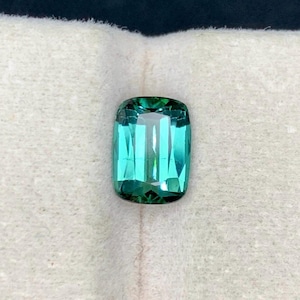 Turmalina azul laguna profunda, piedra preciosa suelta para anillo o collar, turmalina azul vibrante y brillante de Afganistán - 1,85 ct