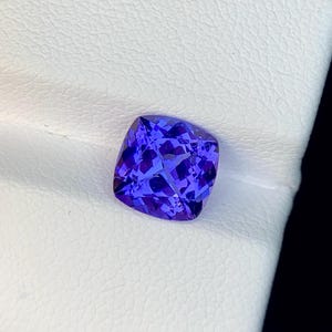 AAA Color Natural Tanzanite Loose Gemstone For Birthday Ring, Perfectly Faceted Square Cushion Cut Clean Tanzanite Stone - 2.65 Carats