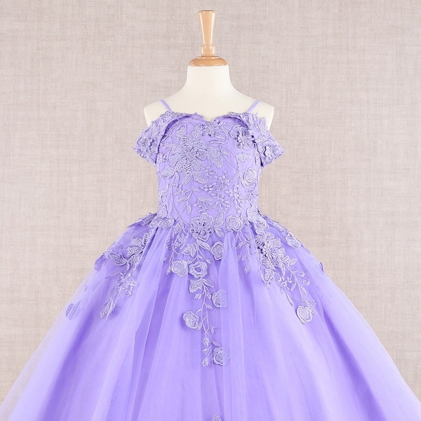 Girl flower dress, Lace girls flower Dress, Girl Wedding outfit, girl flower dresses, Baby Toddler Dress, kid special occasion dress.