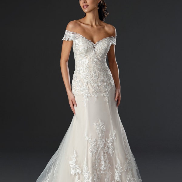 Stunning All over lace Mermaid Off the Shoulder, Wedding Dress. Plus size Available 20 us to 28 us