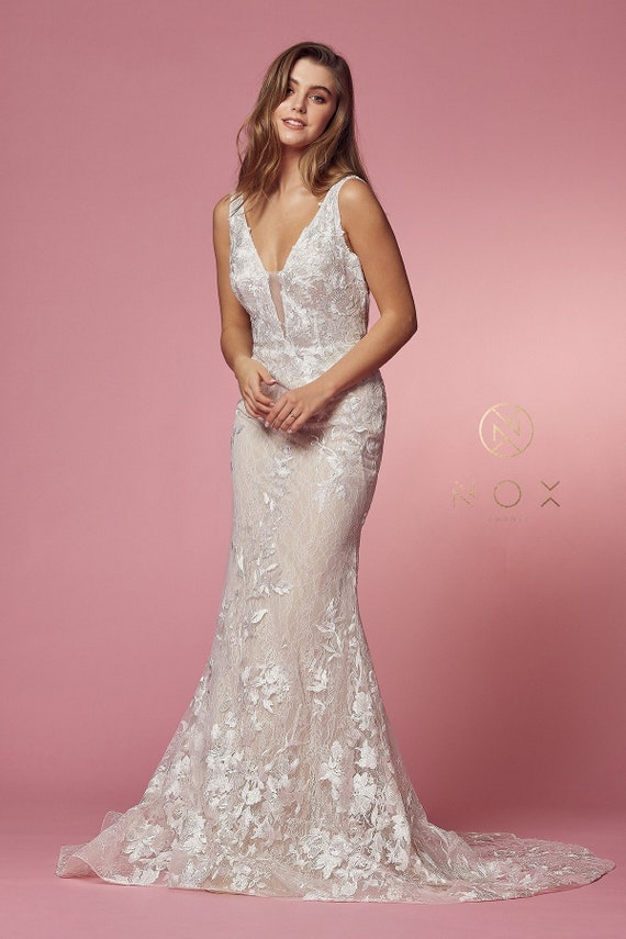 Simple gown for wedding deals reception