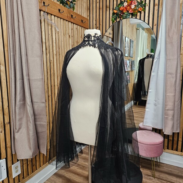 High Collar Cape Black