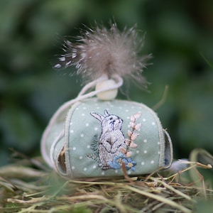 Embroidery file ITH Box with bunny