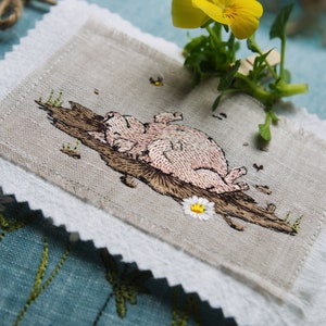 Embroidery file pig in mud image 4