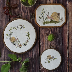 Embroidery file set snail in blueberry wreath