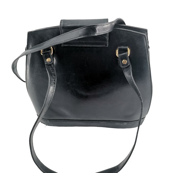 Sasha black quilted shoulder bag hotsell