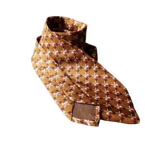 Rare Vintage Gucci Collector Brown Silk Tie in a Pistol Patterned Design image 4