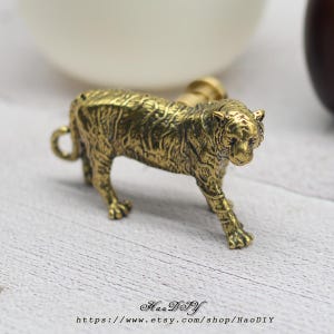 Tiradores de latón macizo con forma de tigre de bronce para gabinetes, cajones, tocadores, cocinas, herrajes para gabinetes.
