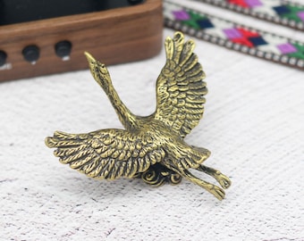 Perilla de latón macizo con forma de grúa para gabinetes, cajones, tocadores, cocinas, gabinetes, animales.