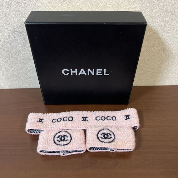 新入荷 Chanel Pink X Black 02p Coco CC Headband/sweatband - Etsy アクセサリー