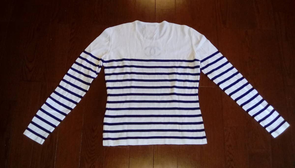 90s vintage CHANEL BOUTIQUE Stripe Tee