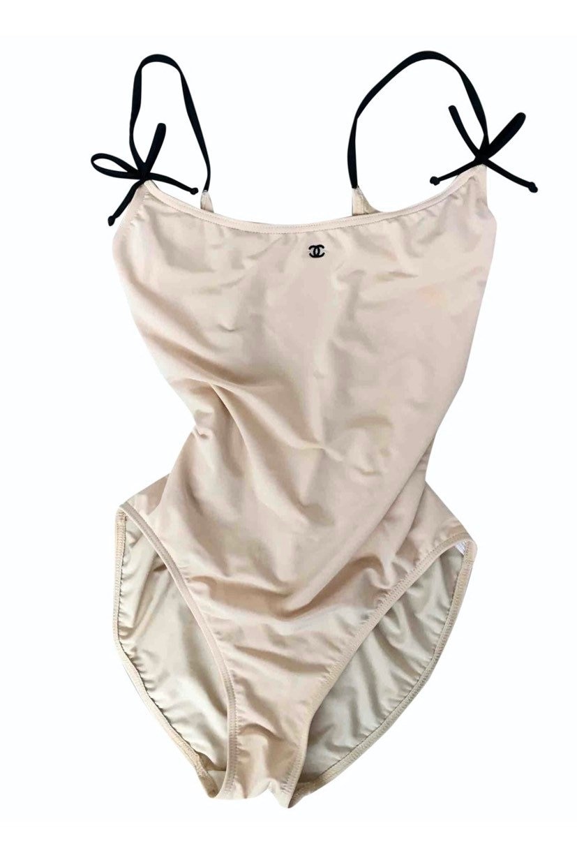 Chia sẻ với hơn 61 về chanel bodysuit black and white hay nhất Du học Akina #49 Chia sẻ với hơn 61 về chanel bodysuit black and white hay nhất Du học Akina