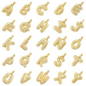 2 peças 18K banhado a ouro letras bolha charme, latão alfabeto inicial pingente, ouro letra charme, pulseira colar charme, presente para ela