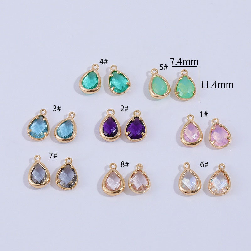 10個 7 x 11 mm ティアドロップ クリスタル ジルコン チャーム、CZ ペンダント、ゴールドベゼル ジェムストーン ジュエリーメイキング -  Etsy 日本 2025 高幾何学クリスタルジルコンゴールドメッキバングル レディースチャーム ファインパーティージュエリー 結婚式 クリエイティブ