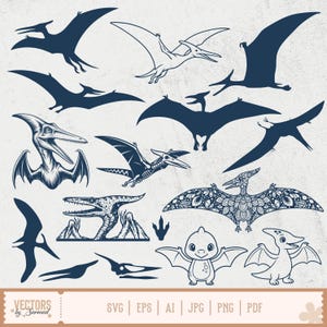 Peut inclure: Plusieurs illustrations de Ptérodactyles bleu foncé dans diverses poses. Certaines sont des silhouettes pleines, d'autres présentent des dessins au trait détaillés, dont un design squelettique et une version de dessin animé. L'image comprend le texte "VECTORS by Sarmad".