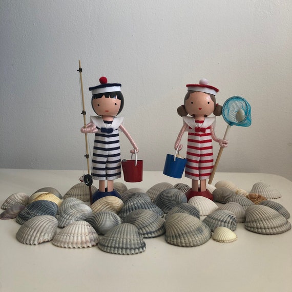 little wooden dolls