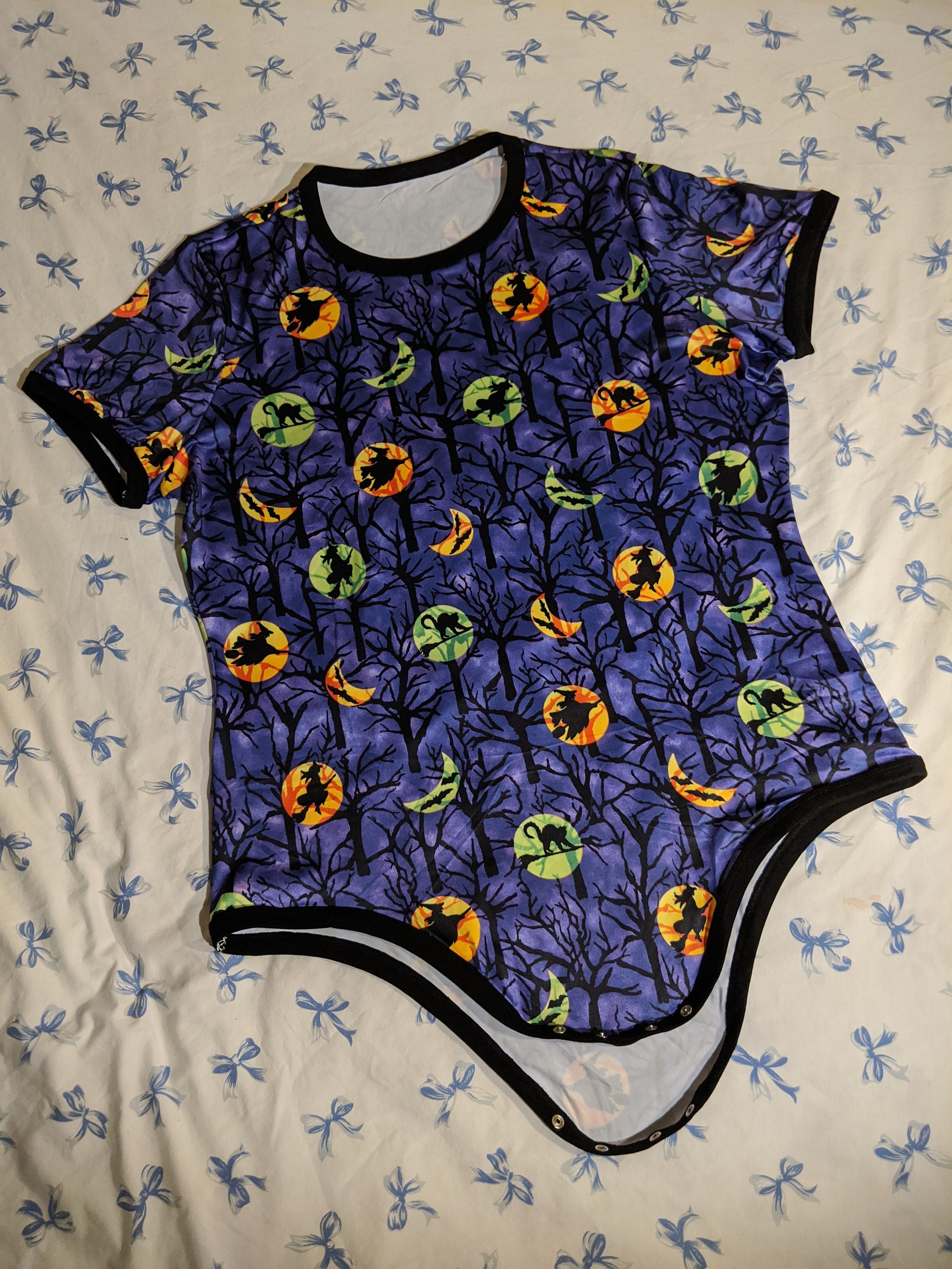 Halloween ABDL Onesie, Adult Baby Onesie, Little Space, Plus Size AB  Onesie, Witch AB Onesie, Black Cat Onesie, Bat Onesie - Etsy Denmark