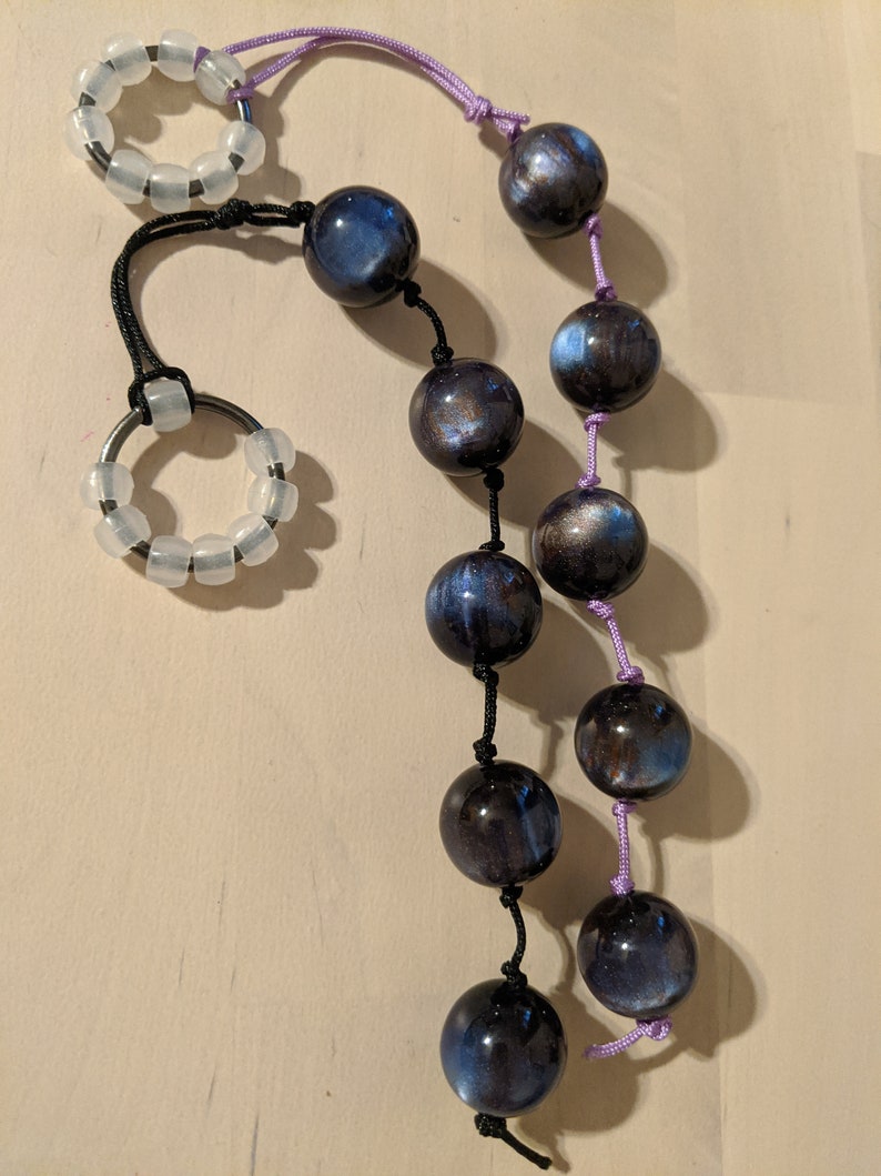 Cosmic Anal Beads DDLG A