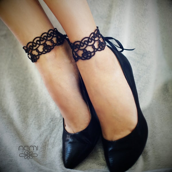 Gothic anklets in black, victorian lace bracelets, cuffs for legs