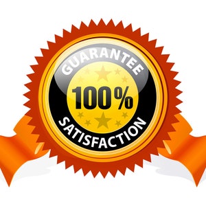 Puede incluir: Una insignia dorada y naranja con un c&iacute;rculo blanco y negro en el centro. El c&iacute;rculo dice "Garant&iacute;a 100% Satisfacci&oacute;n" con estrellas alrededor del n&uacute;mero 100. La insignia tiene dos cintas naranjas unidas a la parte inferior.