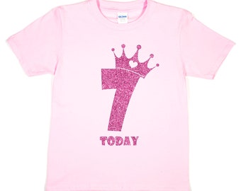 Print4u Happy 7th Birthday 7 Today Age Seven In Unique Pink Glitzer Jungen Mädchen T-Shirt